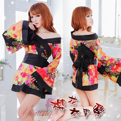 20191002《Yisiting》櫻花交響樂!絕美角色扮演和服式睡衣﹝黑﹞